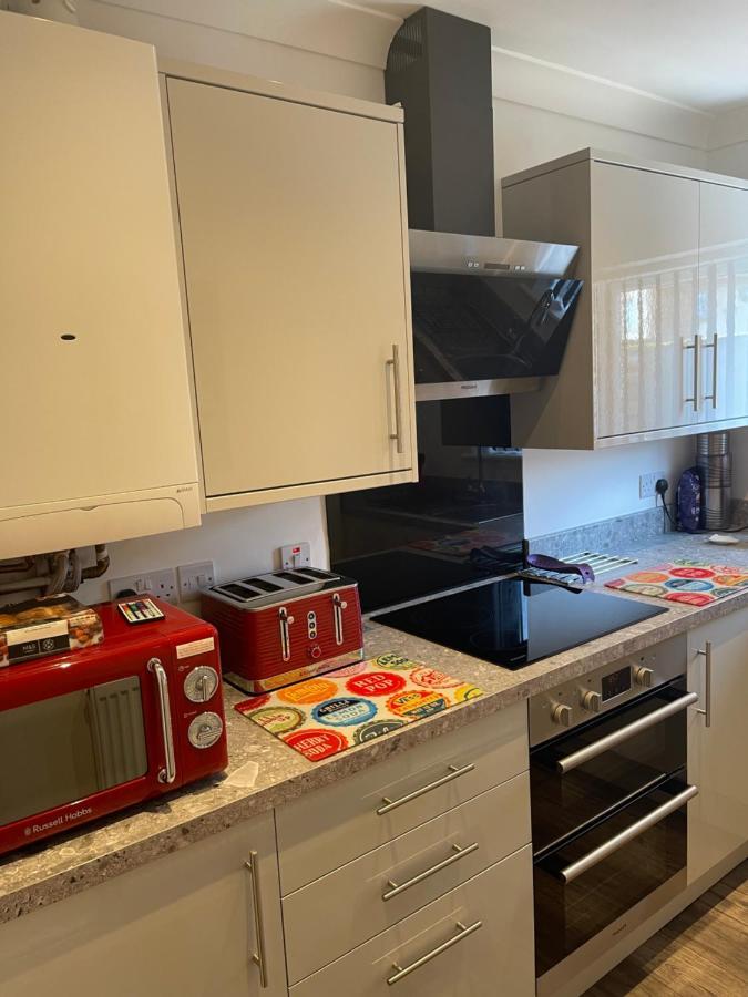 Palm House Apartment Widnes Bagian luar foto